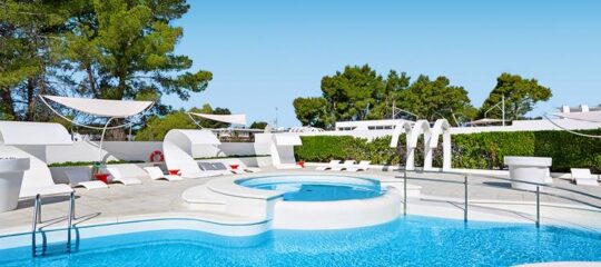 8 daagse vliegvakantie naar THB Naeco Ibiza in san antonio, spanje